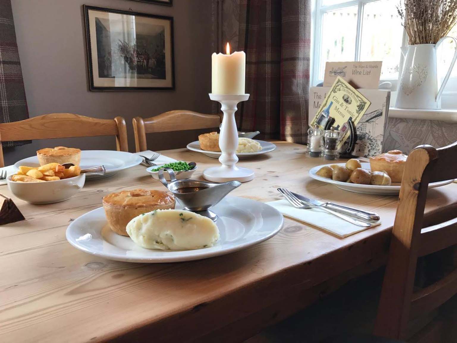 hare and hounds pub new forest pie and mash